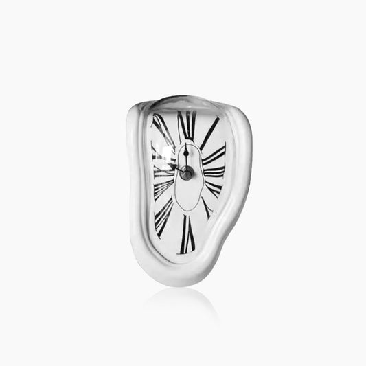 Modern Silent Wall Clock with Melting Effect Surreal Design